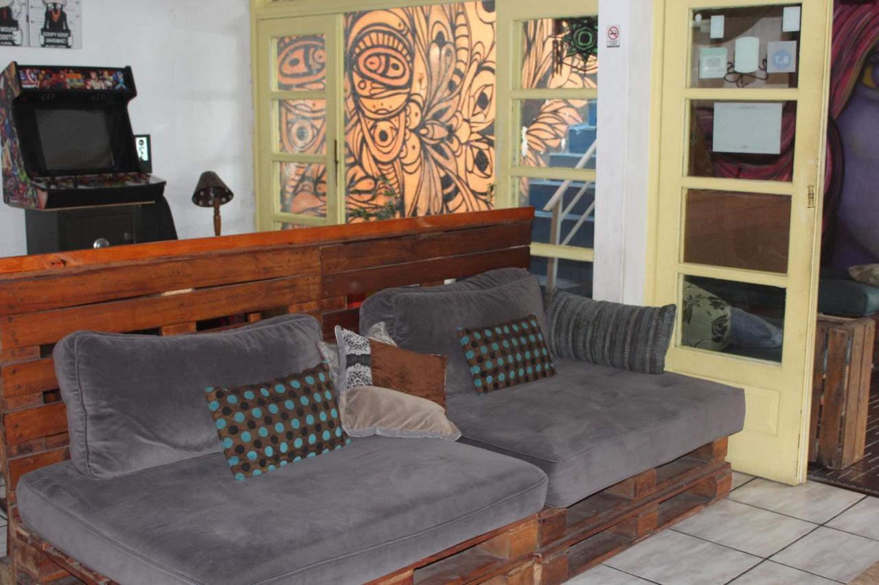 Oceanic Hostel Balneario Camboriu Exterior photo