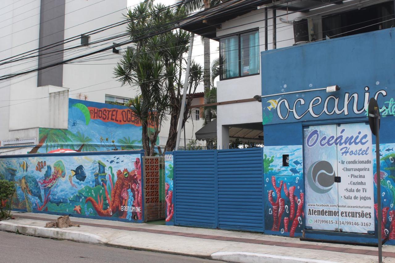 Oceanic Hostel Balneario Camboriu Exterior photo