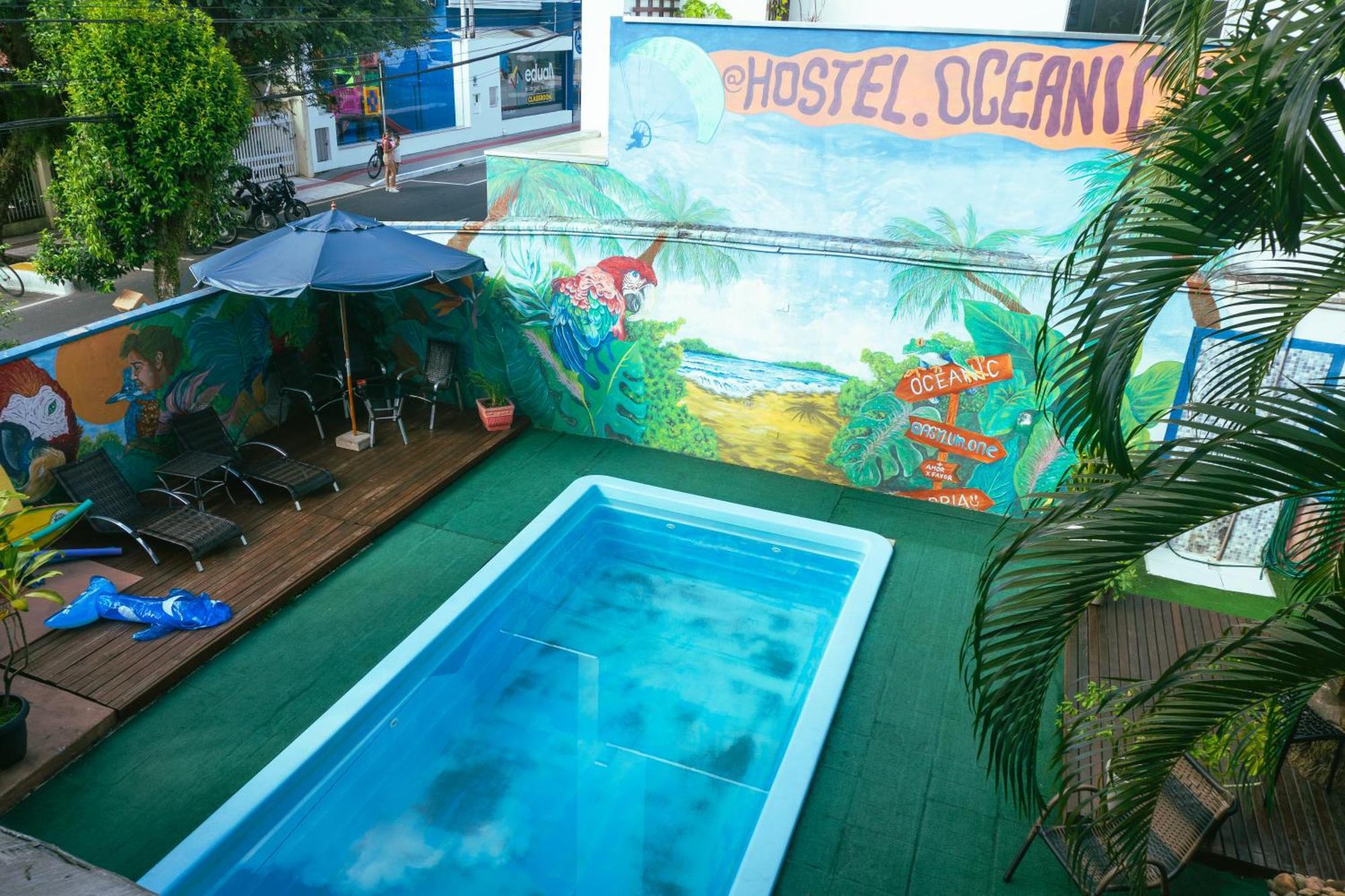 Oceanic Hostel Balneario Camboriu Exterior photo