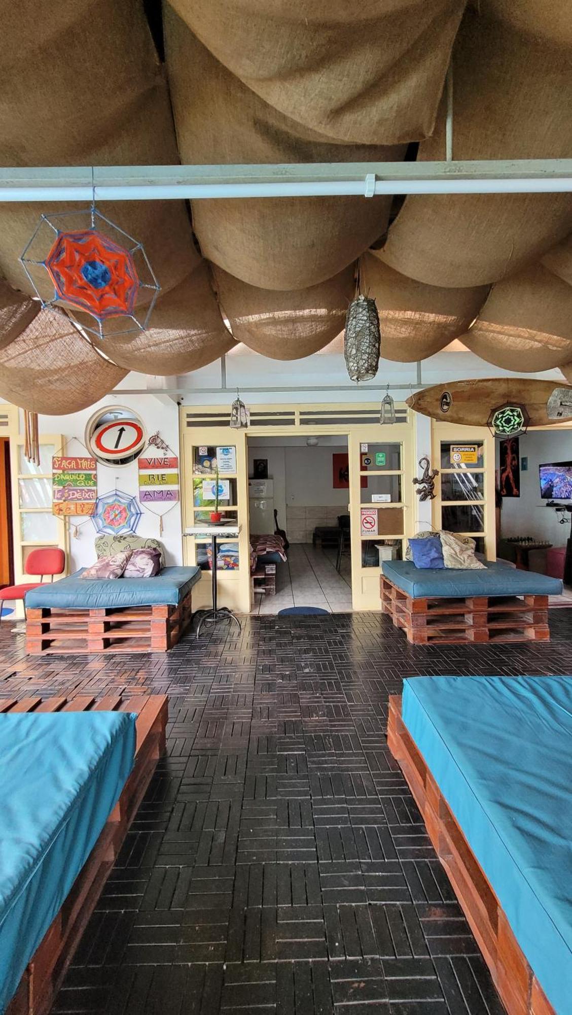 Oceanic Hostel Balneario Camboriu Exterior photo